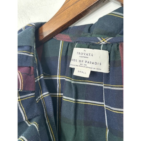 Trovata Birds of Paradis Size S The Erica Pleated Collar Blouse in Wine Plaid - Picture 3 of 4